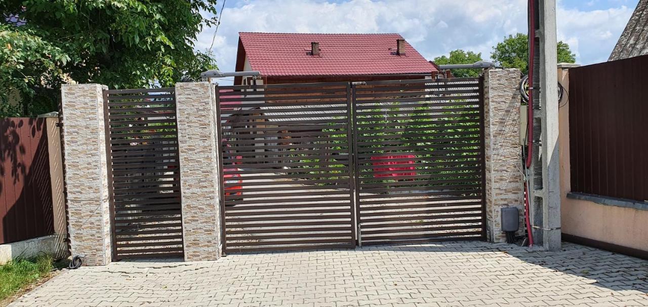 Casa La Danut Hotel Alsóvisó Kültér fotó